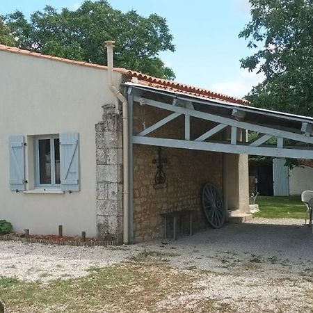 Le Clos Des Chevaliers Pons Ngoại thất bức ảnh